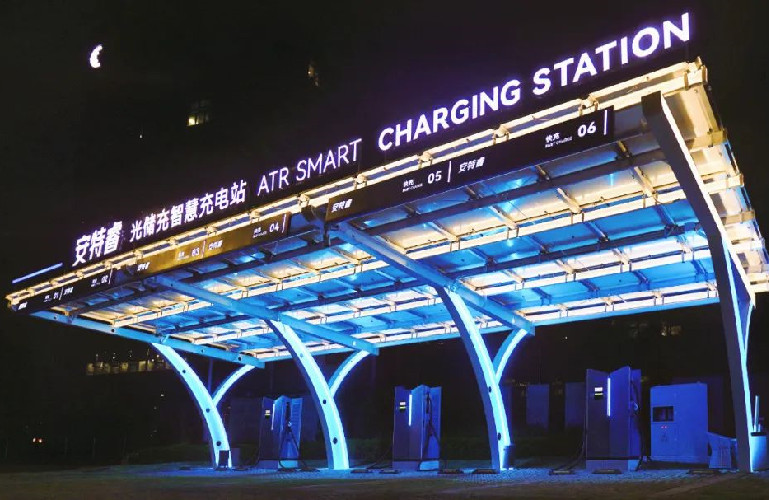 風(fēng)起鳳城，滿電出擊丨安特睿光儲充智慧充電站正式投運(yùn)