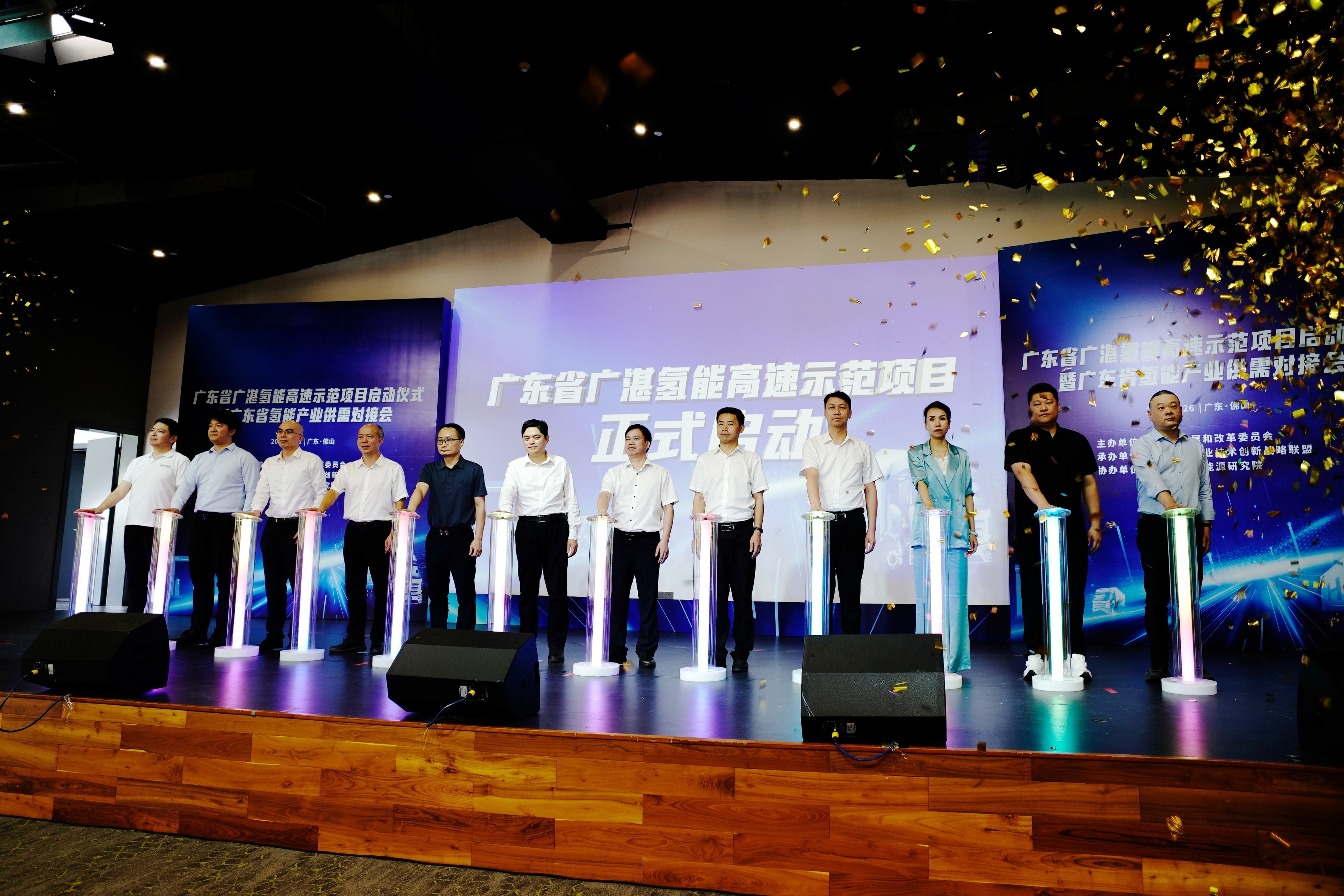 云奔潮涌 氫城合力丨昇輝新能源共建廣湛氫能高速示范項(xiàng)目，共同打造綠色運(yùn)輸新模式